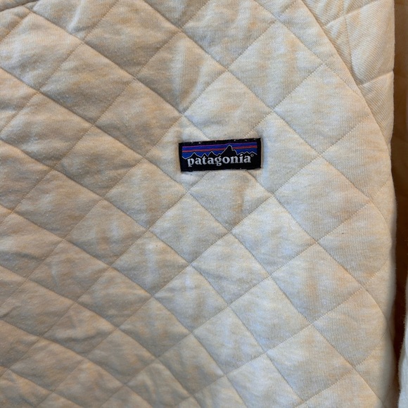 Patagonia Women’s M Organic Cotton Quilted Crew Neck Sweatshirt - Yellow/orange - Picture 3 of 6